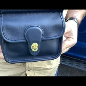 Coach Mini Winnie Vintage Navy